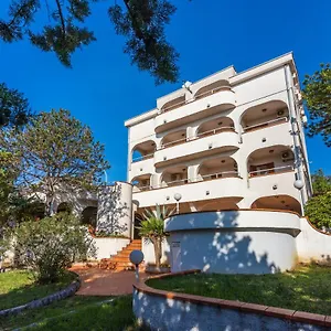 3* Affittacamere Agava